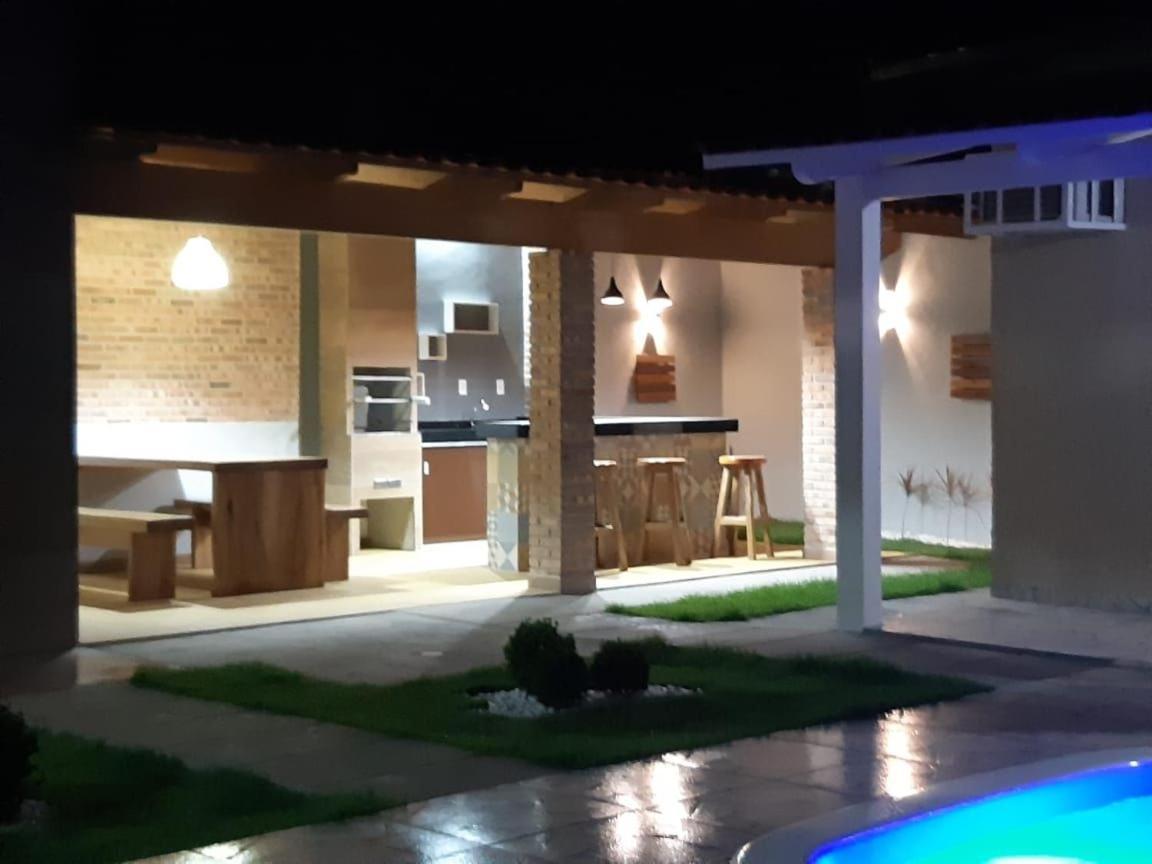 Villa Casa Com Piscina No Centro Nova Viçosa Esterno foto