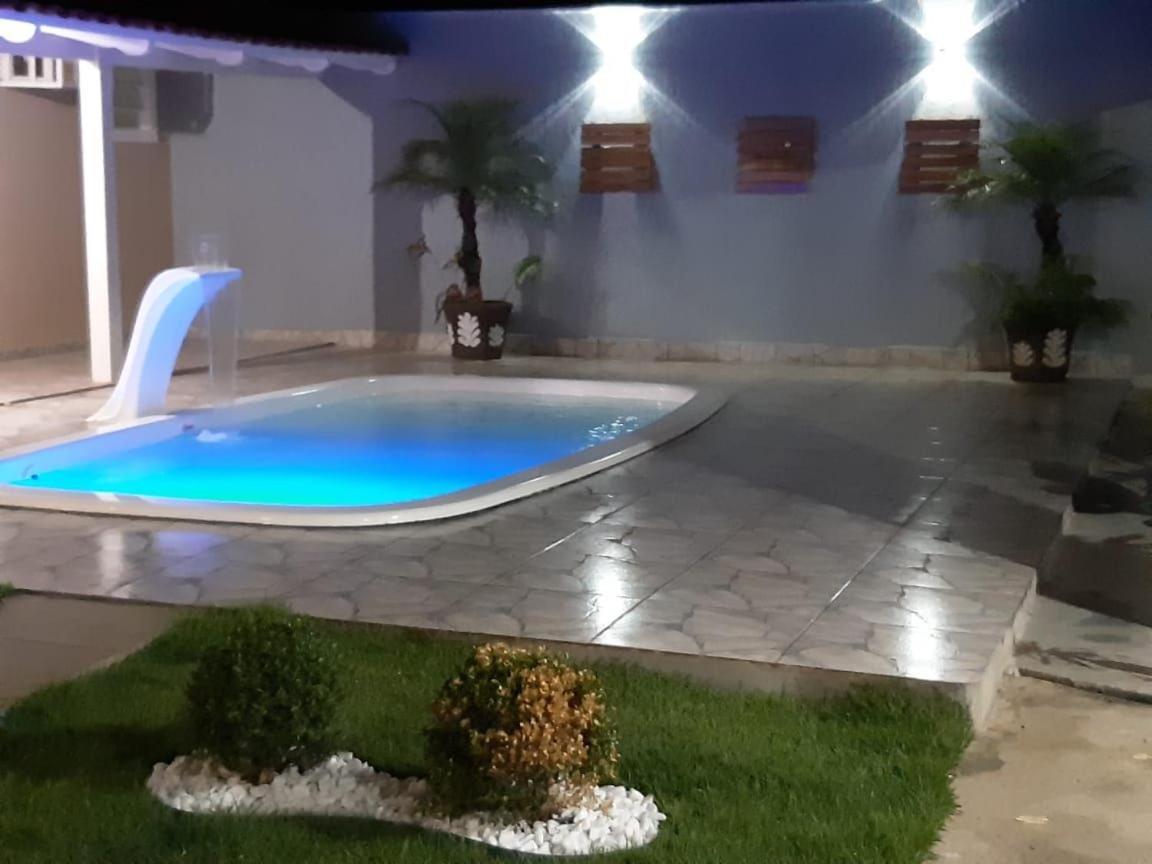 Villa Casa Com Piscina No Centro Nova Viçosa Camera foto